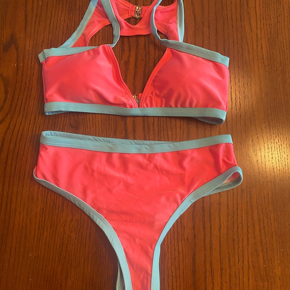 Women’s Bikini (never worn)